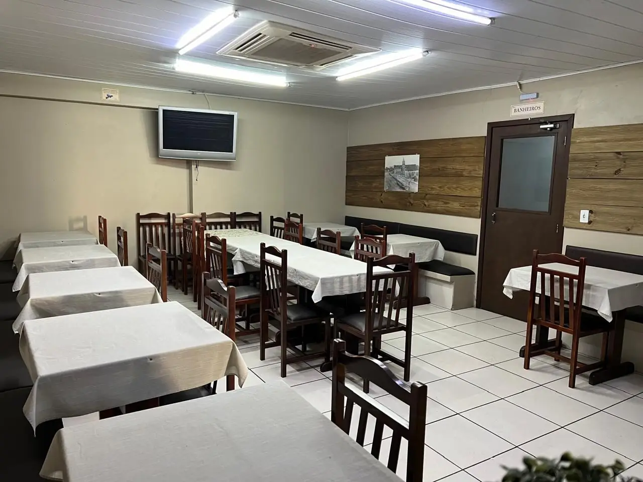 Salão do Restaurante Plaza Araranguá Salão do Restaurante Plaza Araranguá